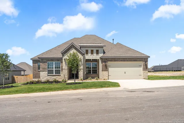 $569,900 | 257 Lawrence Drive, Castroville, TX 78009