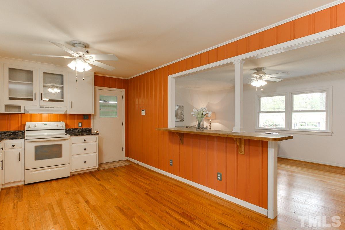 5120 Wickham Road Raleigh, NC 27606 - Photo 11 of 25