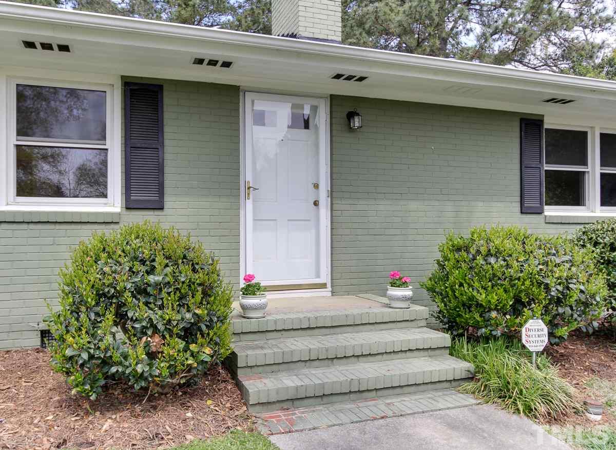 5120 Wickham Road Raleigh, NC 27606 - Photo 3 of 25