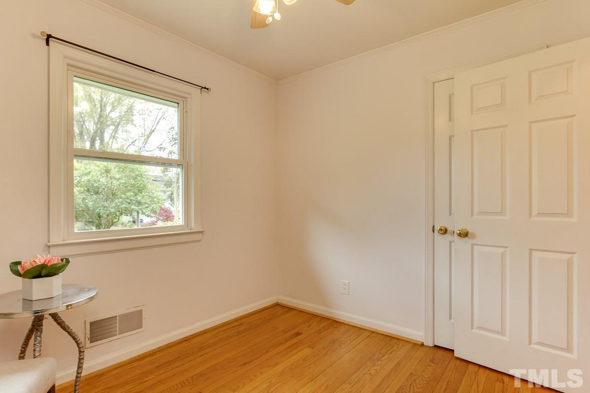5120 Wickham Road Raleigh, NC 27606 - Photo 22 of 25