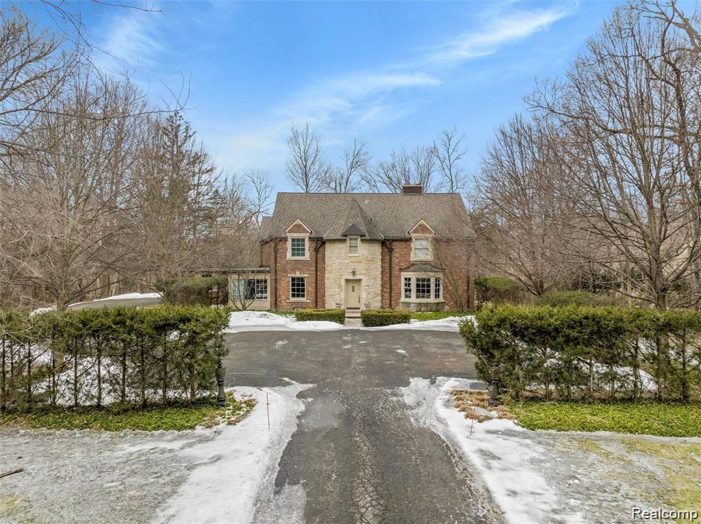 31241 Lahser Road Beverly Hills, MI 48025 - Photo 2 of 65