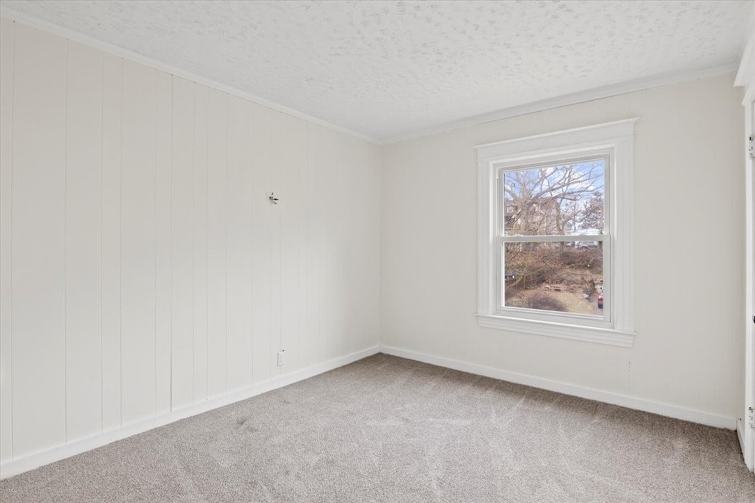 36 Marion Street Rochester, NY 14610 - Photo 15 of 28