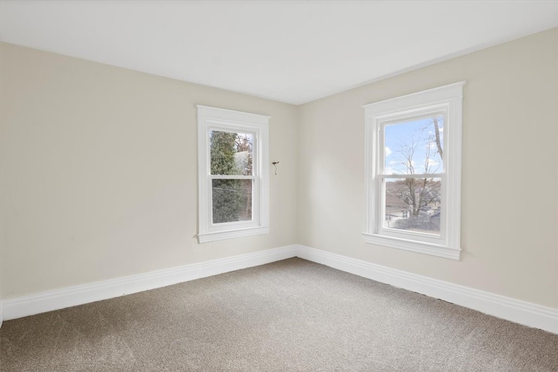 36 Marion Street Rochester, NY 14610 - Photo 19 of 28