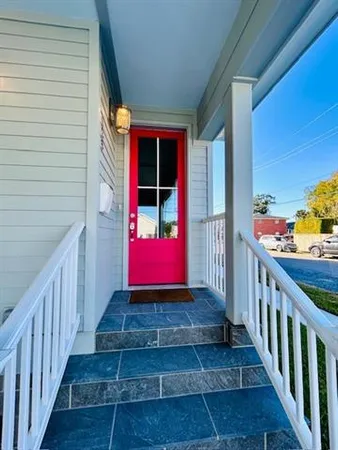 $2,450 | 128 Papworth Avenue, Metairie, LA 70005