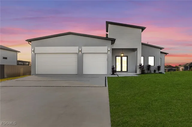 $750,000 | 3232 Northwest 21st Street, Cape Coral, FL 33993