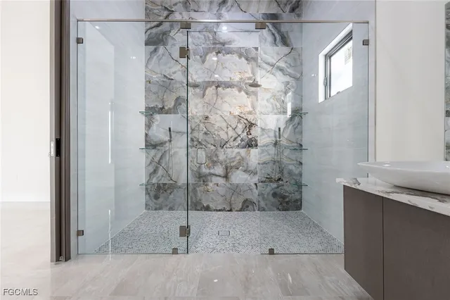 $750,000 | 3232 Northwest 21st Street, Cape Coral, FL 33993