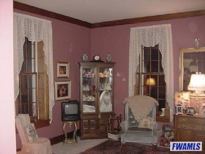 8235 Hartzell Road Fort Wayne, IN 46816 - Photo 2 of 11