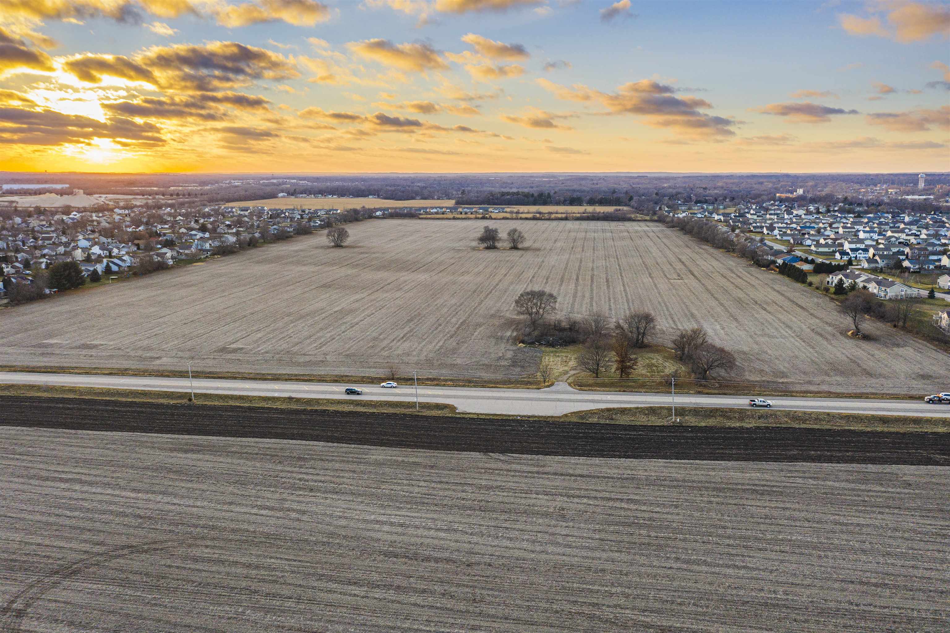 15432 Willowbrook Road South Beloit, IL 61080 - Photo 3 of 8