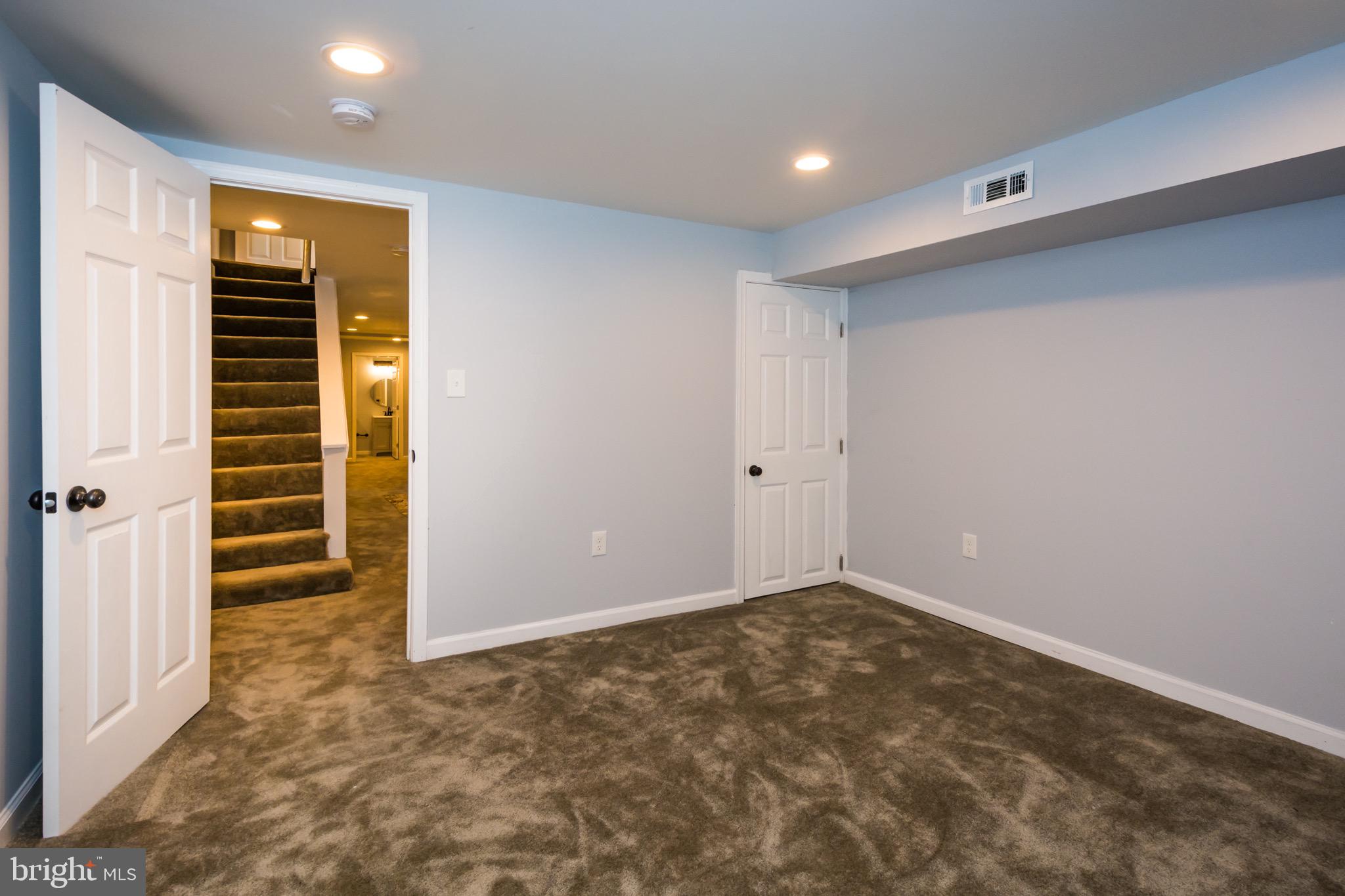 710 Cator Avenue Baltimore, MD 21218 - Photo 30 of 39