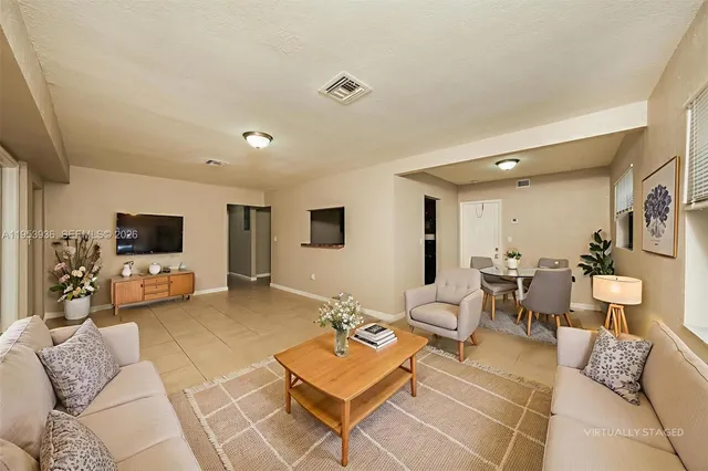 $2,735 | 7813 Orleans Street, Miramar, FL 33023