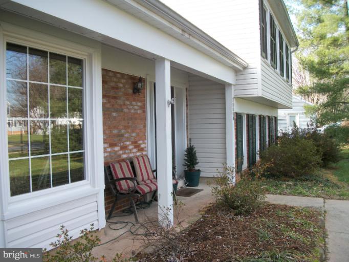 20008 Westerly Avenue Poolesville, MD 20837 - Photo 14 of 19 Exterior (Front)
