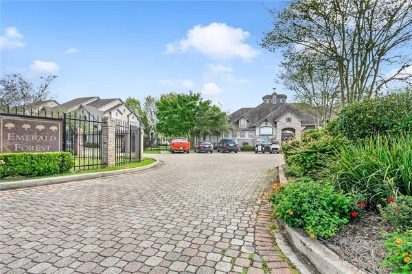 $133,000 | 350 Emerald Forest Boulevard, Unit 19203, Covington, LA 70433