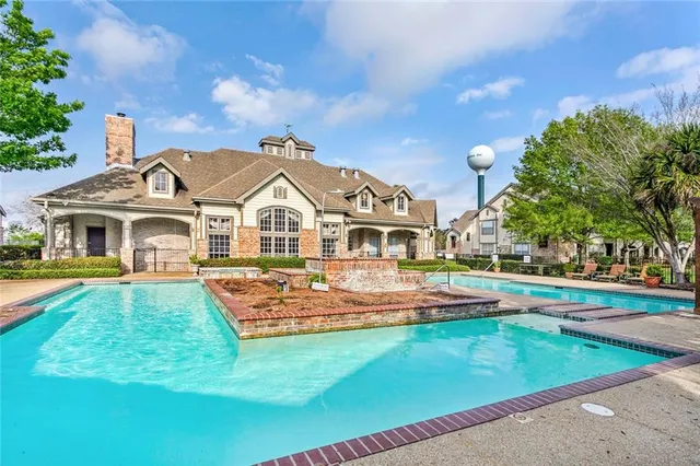 $133,000 | 350 Emerald Forest Boulevard, Unit 19203, Covington, LA 70433