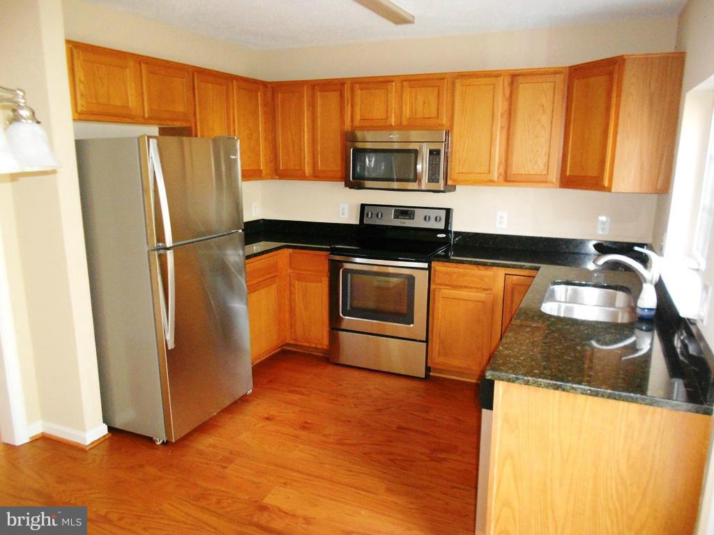 2477 Fox Trot Terrace Reston, VA 20191 - Photo 2 of 24 Kitchen