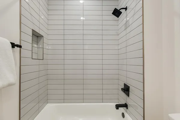 $3,650 | 5151 North 13th Place, Unit 8, Phoenix, AZ 85014