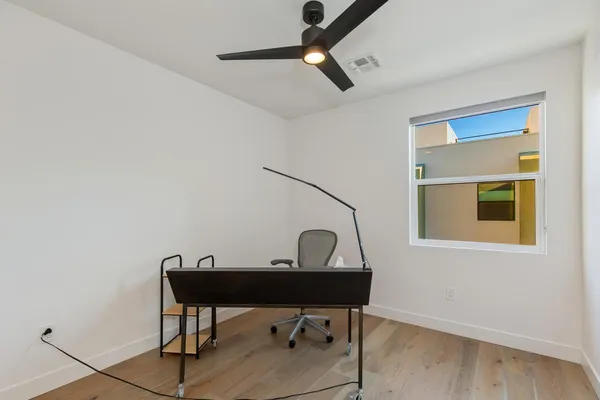 $3,650 | 5151 North 13th Place, Unit 8, Phoenix, AZ 85014