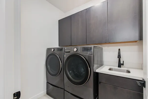 $3,650 | 5151 North 13th Place, Unit 8, Phoenix, AZ 85014