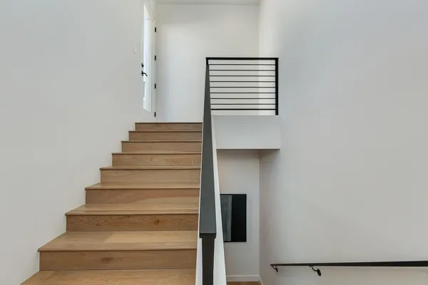 $3,650 | 5151 North 13th Place, Unit 8, Phoenix, AZ 85014