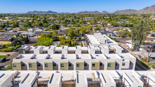 $3,650 | 5151 North 13th Place, Unit 8, Phoenix, AZ 85014