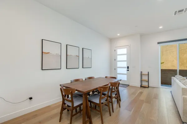 $3,650 | 5151 North 13th Place, Unit 8, Phoenix, AZ 85014