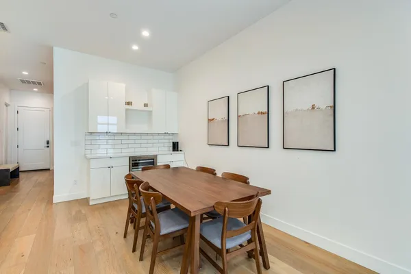 $3,650 | 5151 North 13th Place, Unit 8, Phoenix, AZ 85014