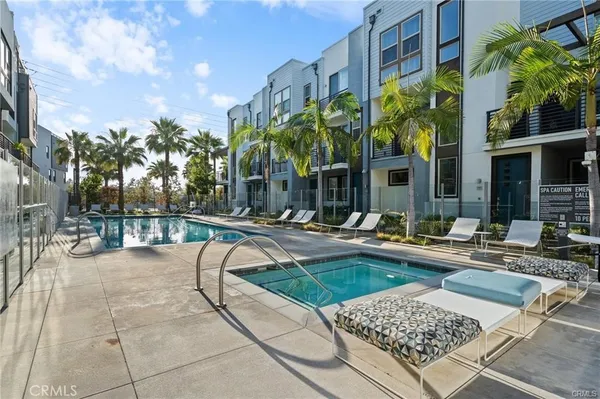 $4,200 | 337 Placemark, Irvine, CA 92614