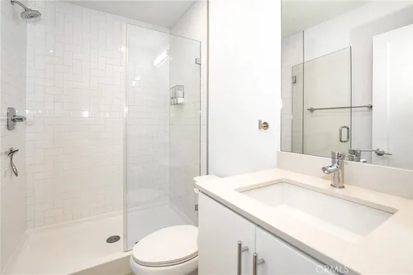 $4,200 | 337 Placemark, Irvine, CA 92614