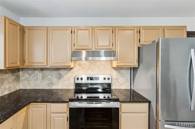 $400,000 | 3705 Dax Lane, Bridgeton, MO 63044