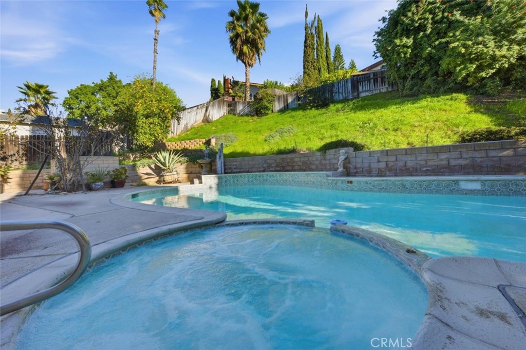 6266 Shaker Drive Riverside, CA 92506 - Photo 2 of 72 In ground swimming pool and spa