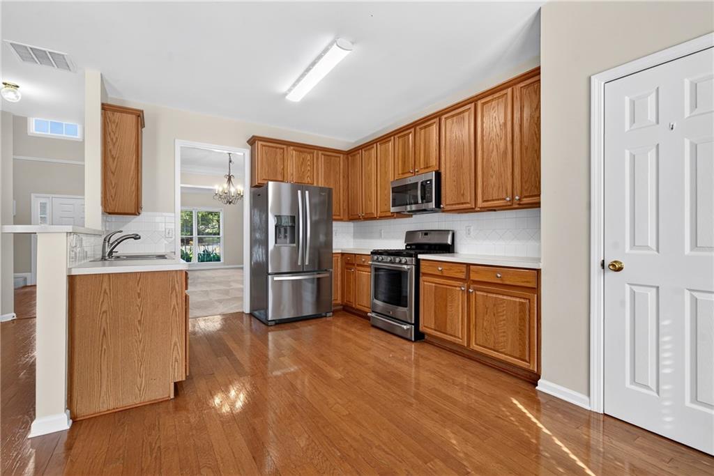 2311 Ravinia Court Northeast Marietta, GA 30062 - Photo 12 of 38