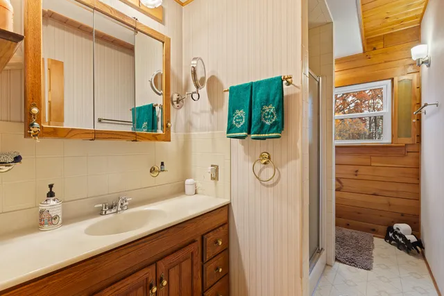 $625,000 | 14601 Brookhurst Drive, Cement City, MI 49233