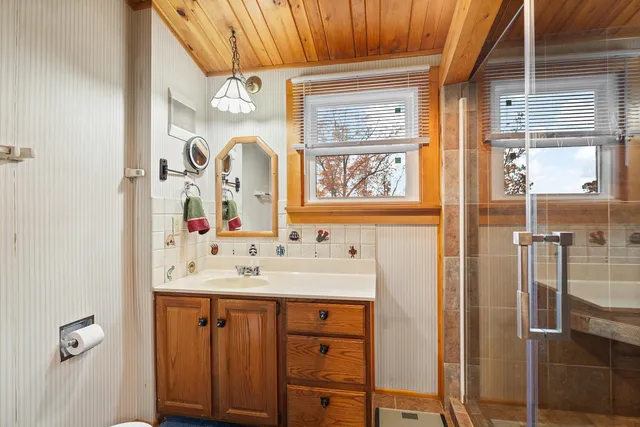 $625,000 | 14601 Brookhurst Drive, Cement City, MI 49233