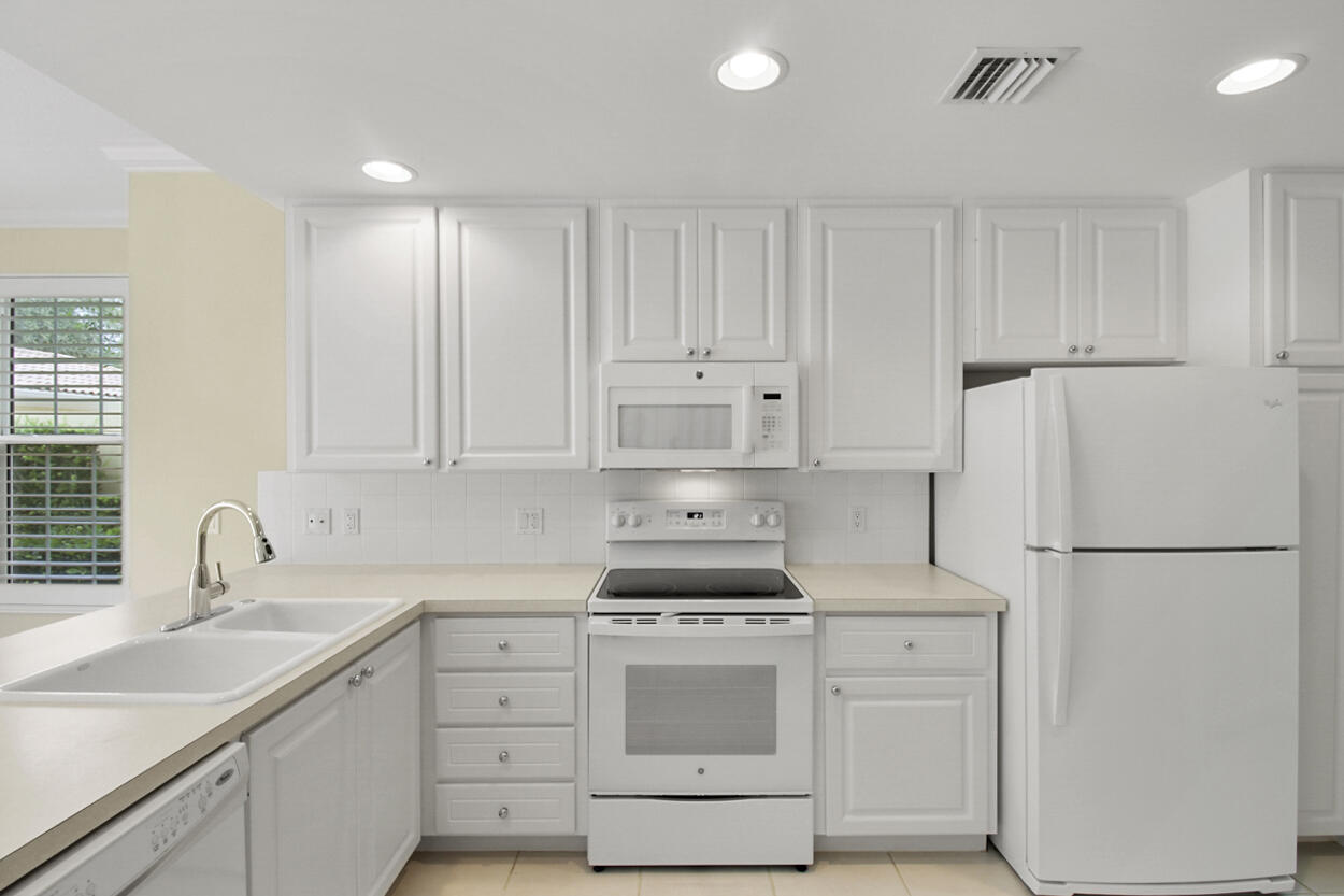 1619 Frederick Small Road Jupiter, FL 33458 - Photo 16 of 57 IMG_9668