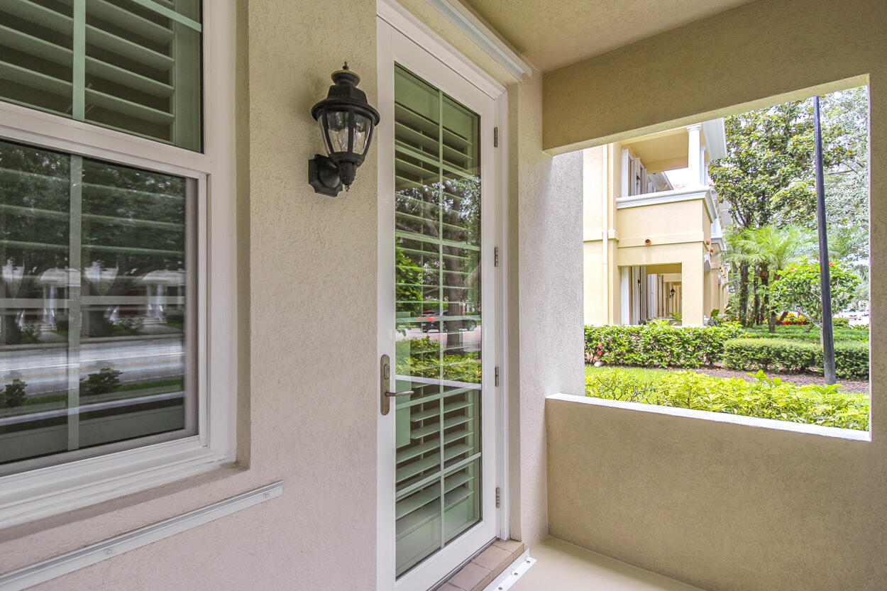 1619 Frederick Small Road Jupiter, FL 33458 - Photo 6 of 57 IMG_9818