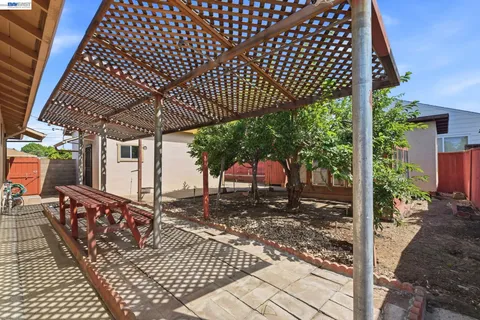 $799,000 | 3838 Monterey Boulevard, San Leandro, CA 94578