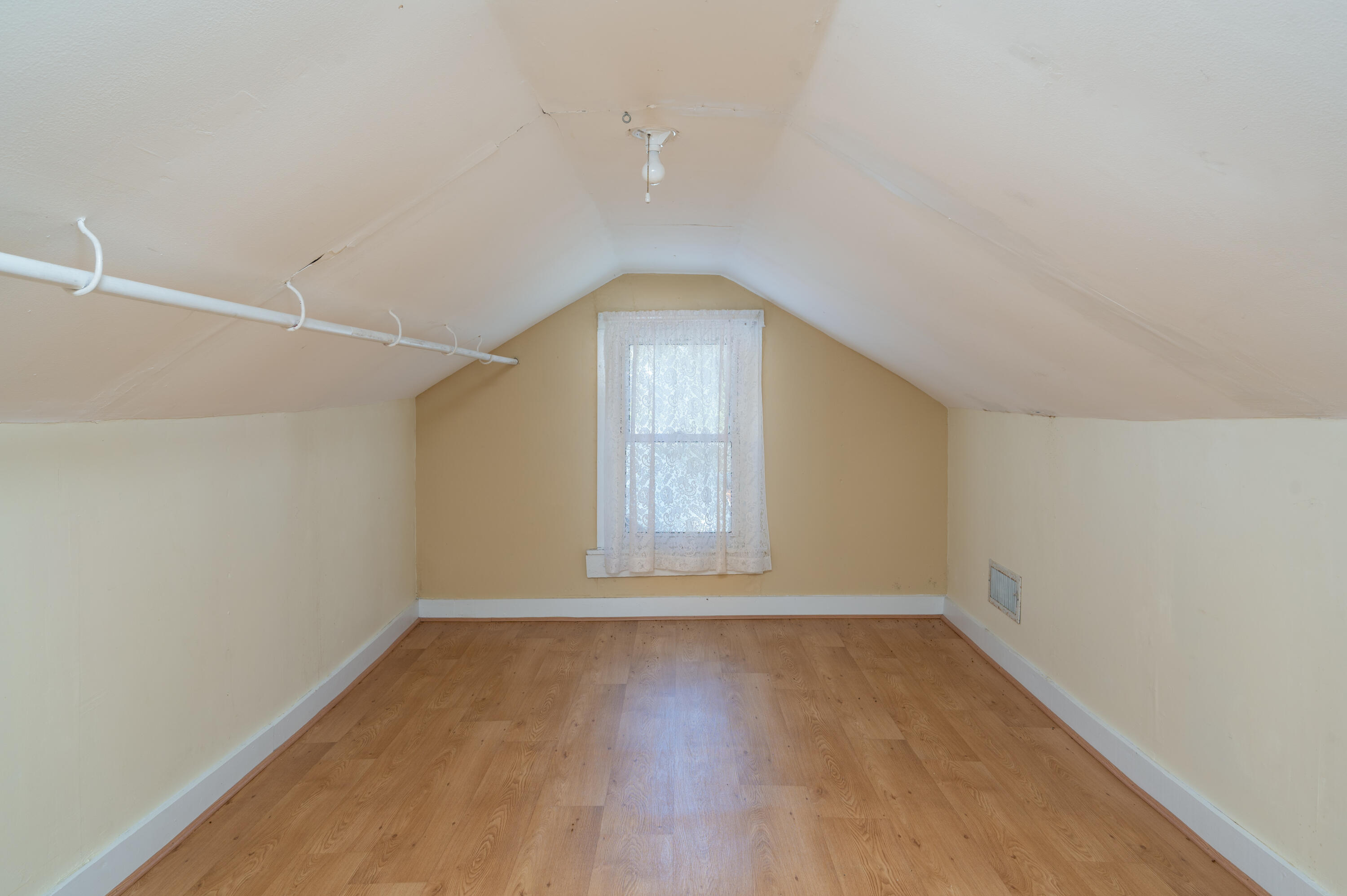 1549 Snowflake Road Nickelsville, VA 24271 - Photo 25 of 32 Snowflake-70