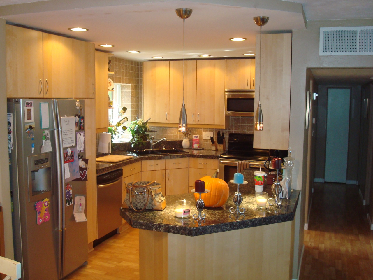 737 West Ocotillo Road Phoenix, AZ 85013 - Photo 7 of 21 Kitchen