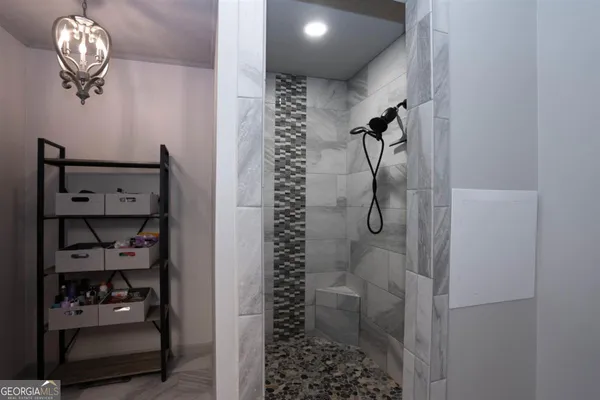 $675,000 | 109 Shelton Drive Southwest, Eatonton, GA 31024