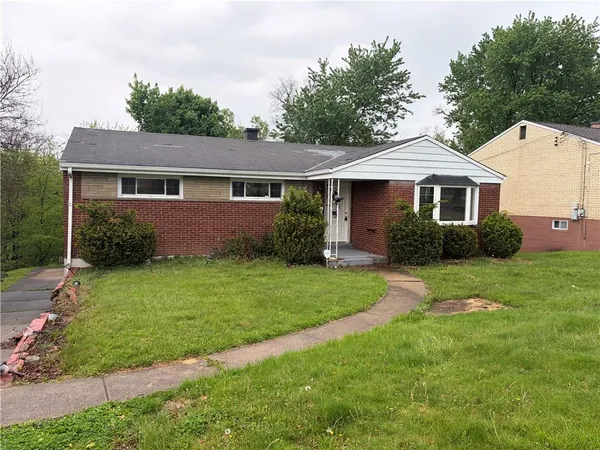 $133,000 | 206 Shannon Heights Drive, Verona, PA 15147