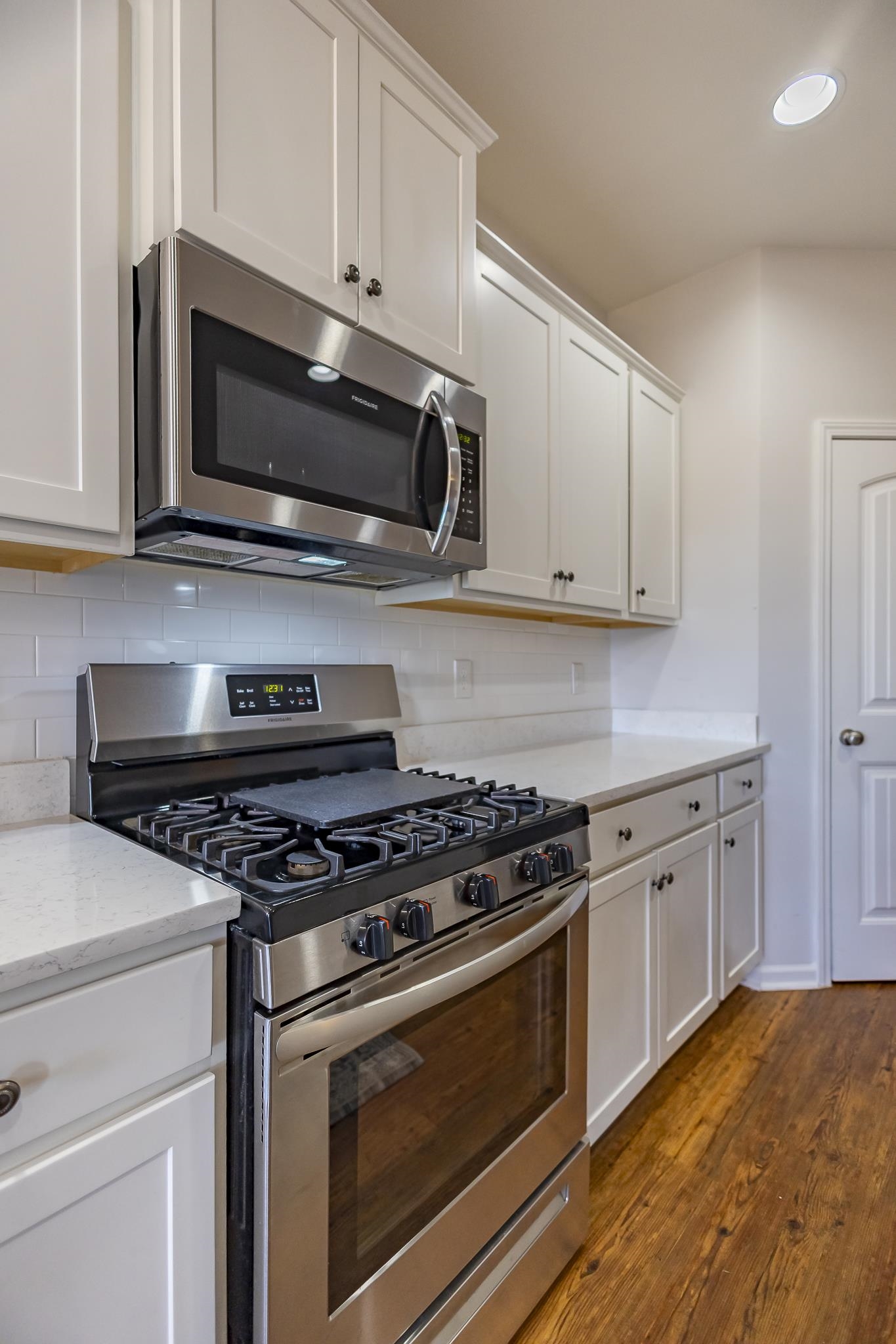 514 Antebellum Lane Georgetown, SC 29440 - Photo 8 of 32