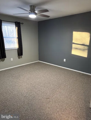 $1,750 | 513 Corinthian Avenue, Essington, PA 19029