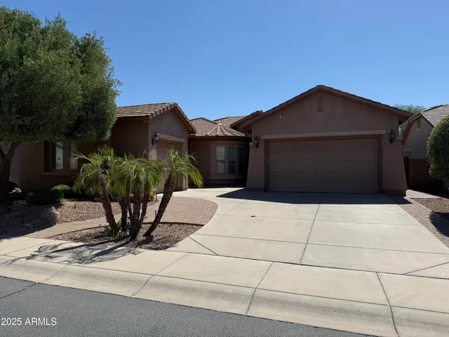 $2,900 | 3307 North Riverside Drive, Florence, AZ 85132