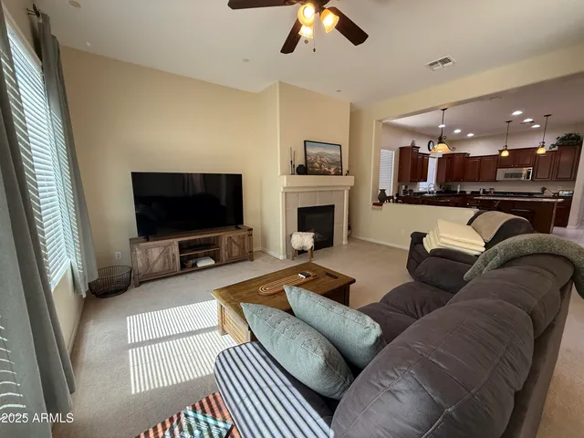 $2,900 | 3307 North Riverside Drive, Florence, AZ 85132