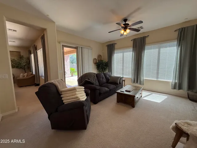 $2,900 | 3307 North Riverside Drive, Florence, AZ 85132