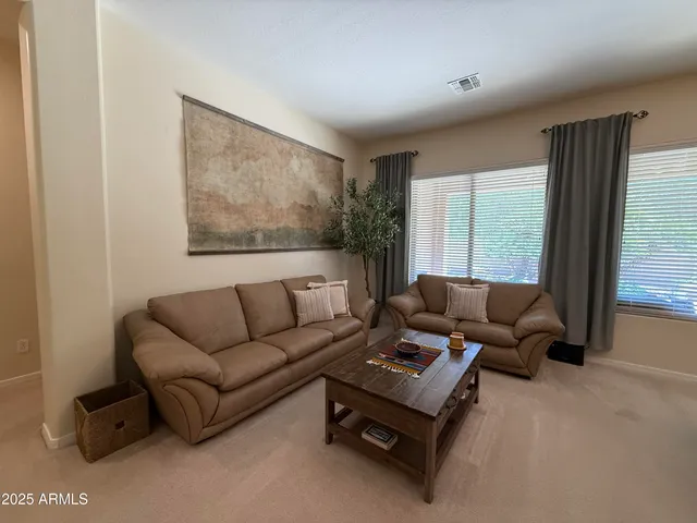 $2,900 | 3307 North Riverside Drive, Florence, AZ 85132