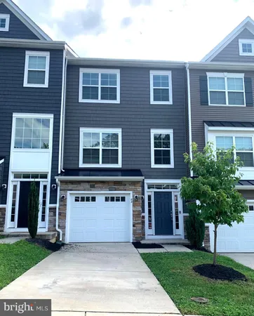 $2,500 | 83 Andrews Place, Fredericksburg, VA 22405