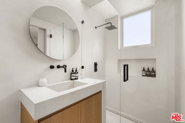 $55,000 | 640 Milwood Avenue, Venice, CA 90291