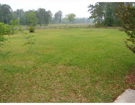 17881 Lane Road Bogalusa, LA 70427 - Photo 4 of 7 Gallery Image 4