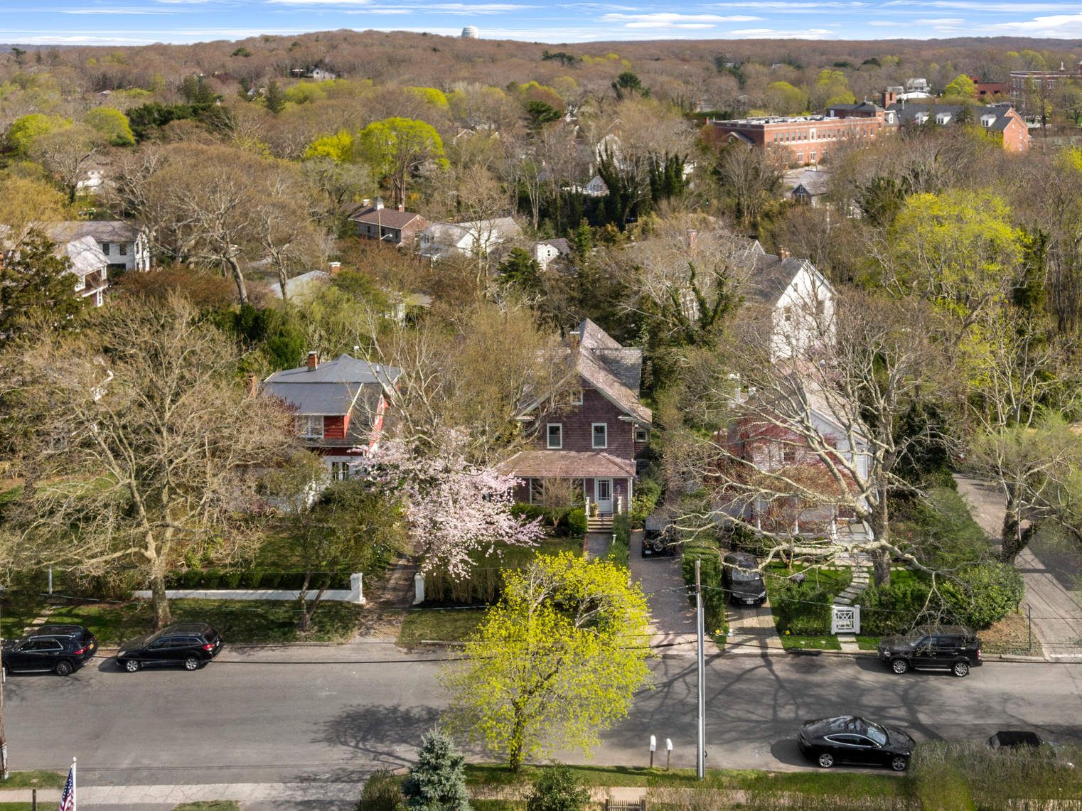 34 High Street Sag Harbor, NY 11963 - Photo 38 of 47