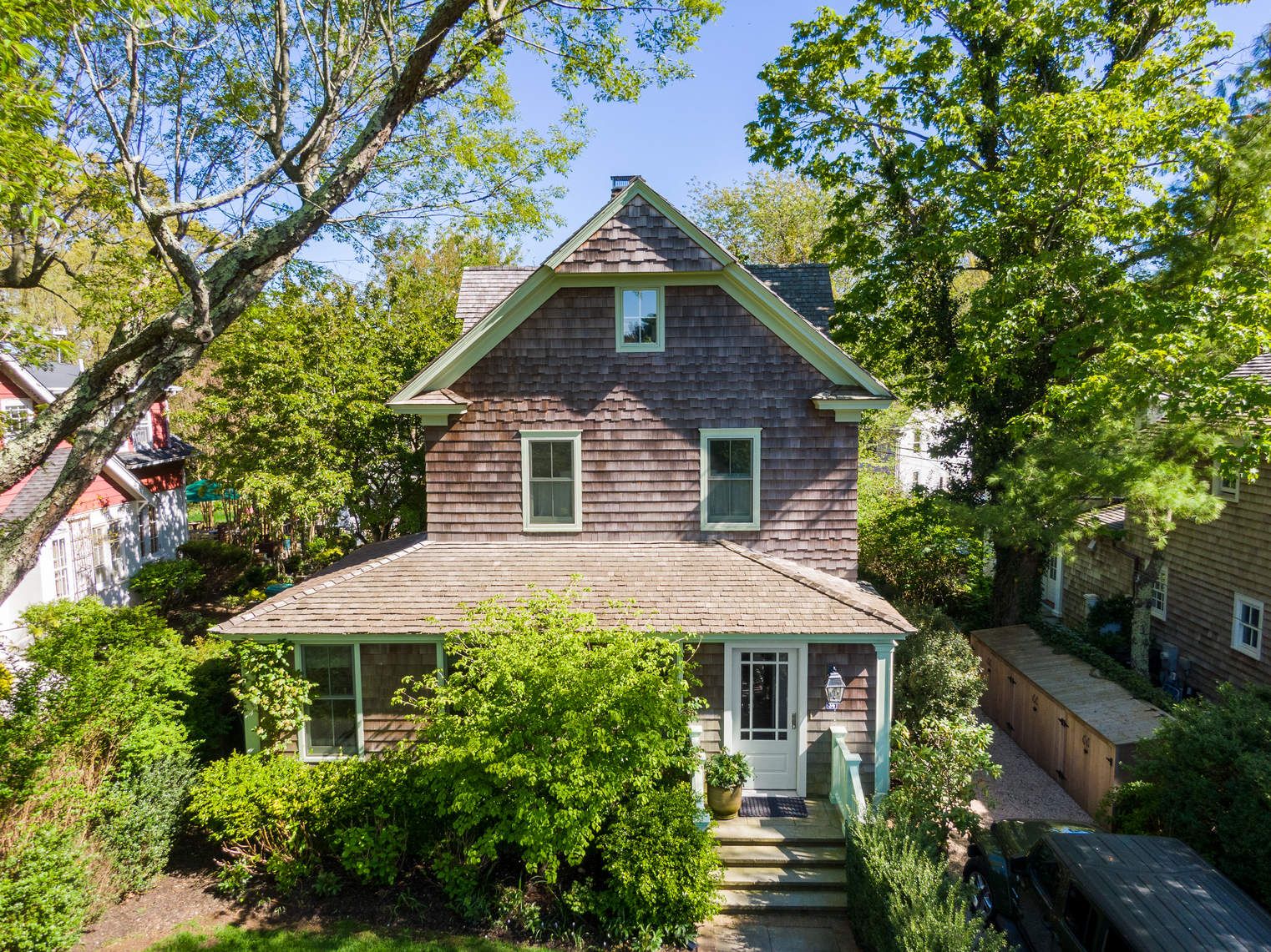 34 High Street Sag Harbor, NY 11963 - Photo 41 of 47